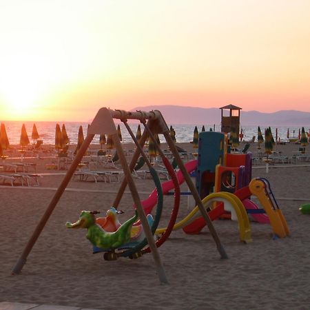 Residence Delle Nazioni Principina a Mare Dış mekan fotoğraf